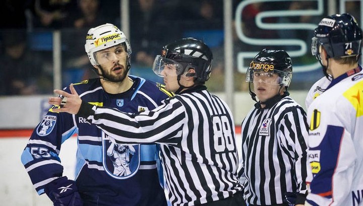 Bača: Dúfam, že nespadne štadión